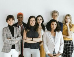 Mulheres no mercado de trabalho, o que as redes têm a dizer? | Stilingue